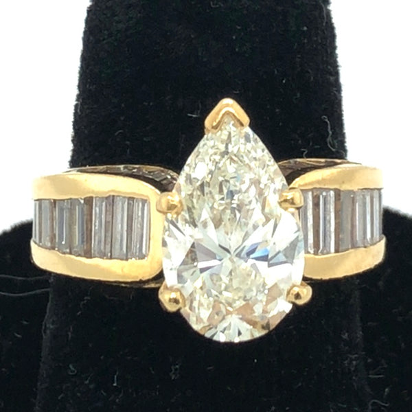 18K Yellow Gold @ 3.75 Carat Pear Shaped Diamond Ring  CR0332