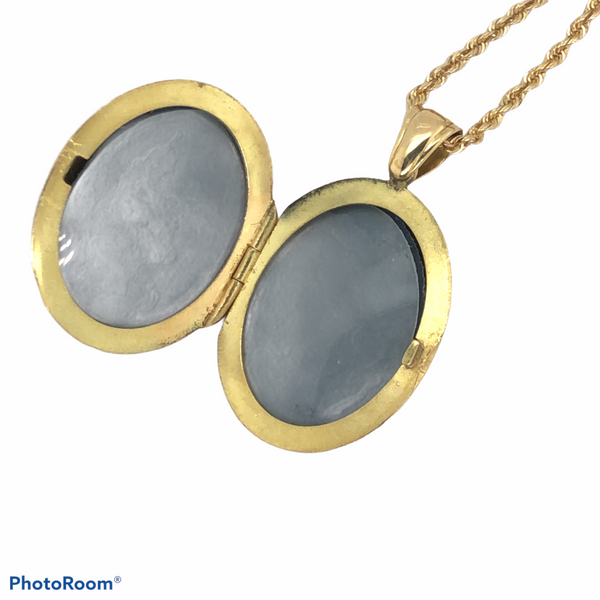 18K Yellow Gold Oval Locket on Heavy 14K Rope Chain Necklace  SI0099