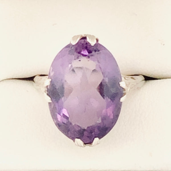 14K White Gold Amethyst Ring  CR0306